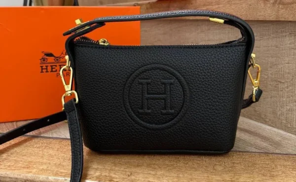 Crossbody Herms Black